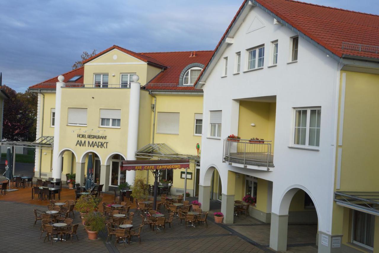 Warias Hotel & Restaurant Braunsbedra Exterior foto